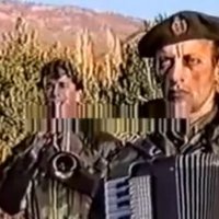 Serbia Strong / Remove Kebab