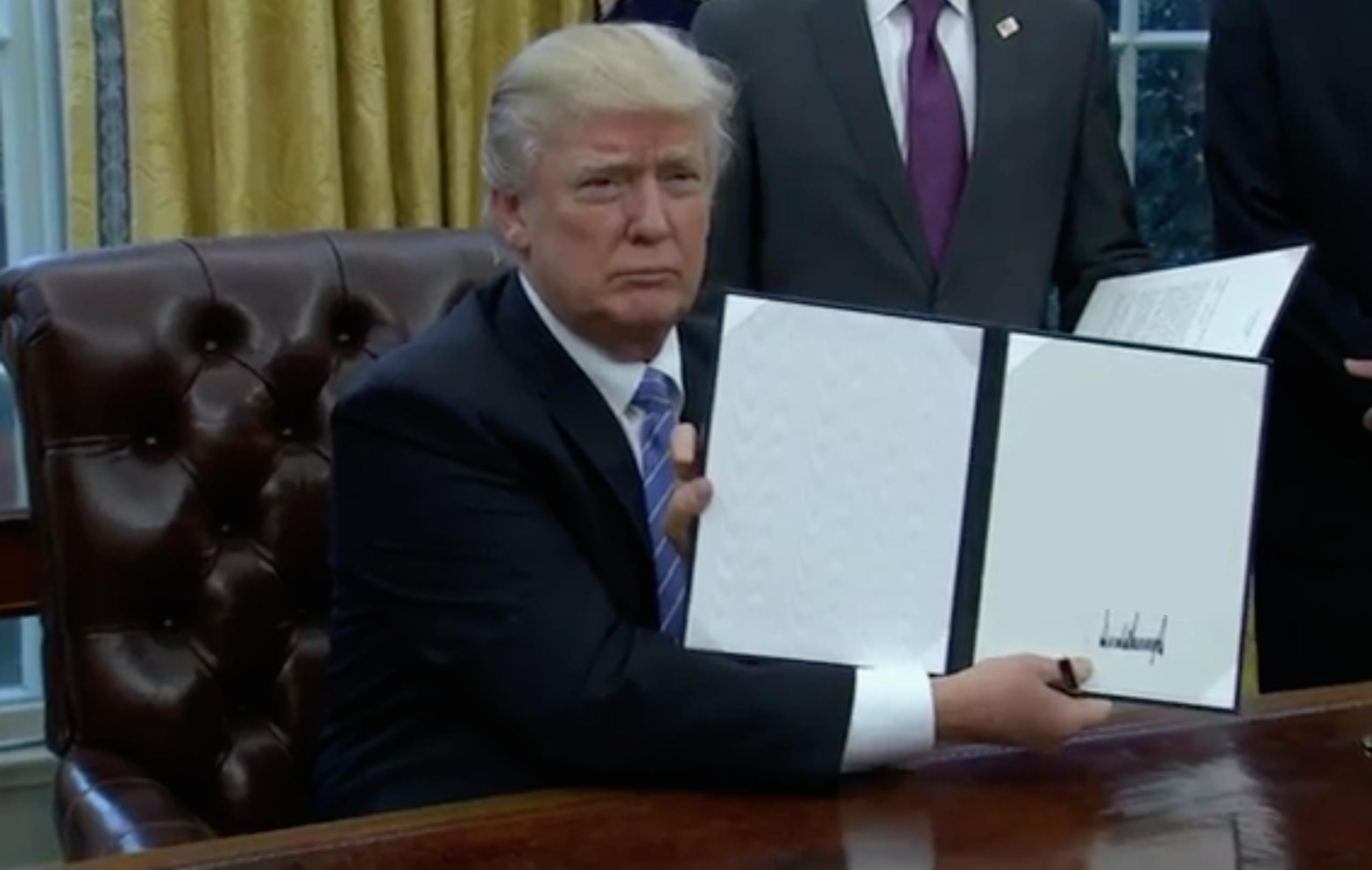 blank template trump's first order of business know your meme 560 blank template trump's first order of business know your meme