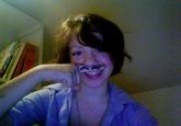 Fingerstache