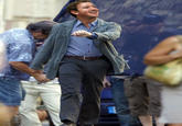 Strutting Leo / Leo Strut