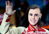 Girls That Look Like Skrillex
