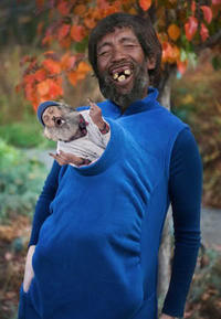 Peekaru (Baby Snuggie)