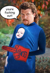 Peekaru (Baby Snuggie)