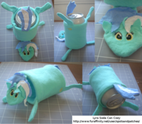 Lyra Plushie