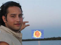 Can You Please Photoshop The Sun Between My Fingers?