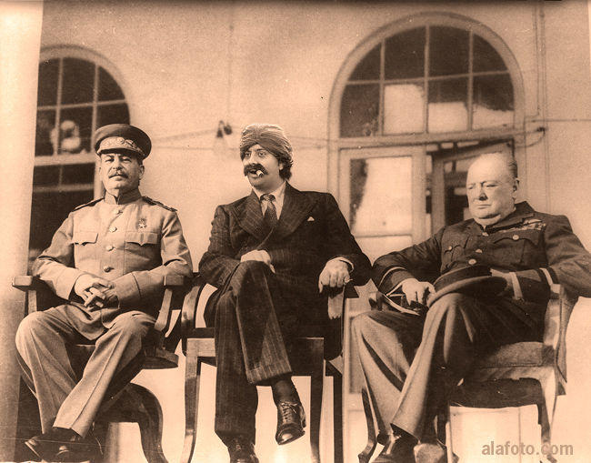 Stalin_Cigar_Guy_Churcill_Alafoto.jpg