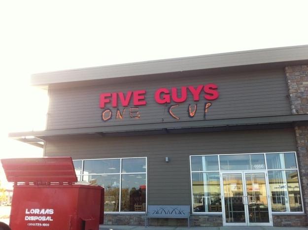 best-graffiti-ever-5256-1318267949-8.jpg